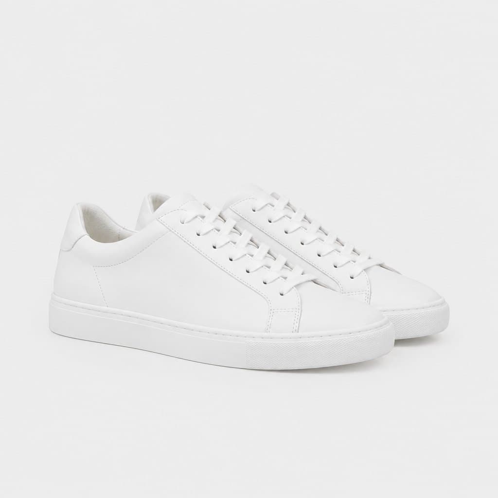 White Sneakers in All white